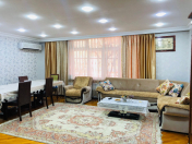 Satılır 3 otaqlı 100 m2 köhnə tikili Həzi Aslanov m.