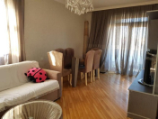 İcarəyə verilir 2 otaqlı 65 m2 köhnə tikili Xalqlar Dostluğu m.