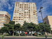 İcarəyə verilir 4 otaqlı 181 m2 yeni tikili Elmlər Akademiyası m.