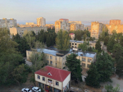 Satılır 4 otaqlı 90 m2 köhnə tikili Əhmədli m.
