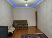 Satılır 4 otaqlı 100 m2 köhnə tikili Bakıxanov