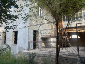 Satılır 7 otaqlı 415 m2 həyət evi Gəncə