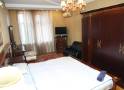 İcarəyə verilir 4 otaqlı 210 m2 yeni tikili AF Business House