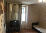 Satılır 1 otaqlı 40 m2 köhnə tikili İnşaat Universiteti