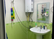 Satılır 1 otaqlı 46 m2 köhnə tikili Həzi Aslanov m.