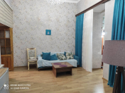 İcarəyə verilir 2 otaqlı 60 m2 köhnə tikili İçəri Şəhər m.