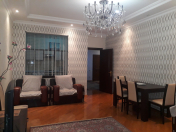 Satılır 2 otaqlı 77 m2 yeni tikili 7 mkr