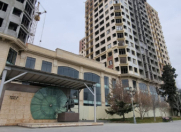 Satılır 1 otaqlı 73 m2 yeni tikili 28 May m.