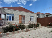 Satılır 3 otaqlı 90 m2 həyət evi Qala