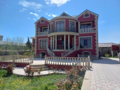 Satılır 7 otaqlı 750 m2 bağ evi Buzovna