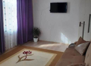 Satılır 2 otaqlı 60 m2 köhnə tikili Bakıxanov