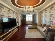 Satılır 2 otaqlı 101 m2 yeni tikili 1 mkr