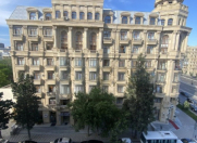 Satılır 5 otaqlı 220 m2 köhnə tikili Nəriman Nərimanov m.