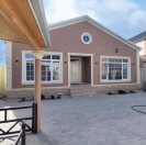 Satılır 3 otaqlı 100 m2 həyət evi Novxanı