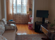 Satılır 2 otaqlı 60 m2 köhnə tikili Bakıxanov