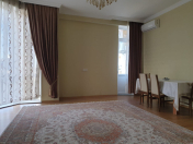 Satılır 3 otaqlı 99 m2 yeni tikili 4 mkr