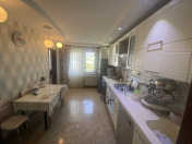 Satılır 4 otaqlı 86 m2 köhnə tikili 8 km