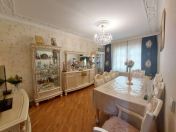 Satılır 3 otaqlı 90 m2 köhnə tikili Gənclik m.