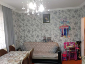 Satılır 1 otaqlı 34 m2 köhnə tikili Həzi Aslanov m.