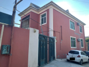 Satılır 5 otaqlı 200 m2 həyət evi Y.Ramana
