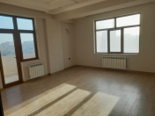 Satılır 3 otaqlı 130 m2 yeni tikili 7 mkr