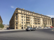 Satılır 4 otaqlı 160 m2 yeni tikili Ağ şəhər