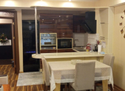 Satılır 3 otaqlı 82 m2 yeni tikili Bakıxanov