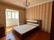 Satılır 3 otaqlı 80 m2 köhnə tikili Y.Günəşli