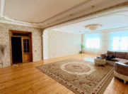 Satılır 4 otaqlı 218 m2 yeni tikili Gənclik m.