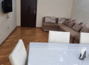 Satılır 2 otaqlı 90 m2 yeni tikili Həzi Aslanov m.