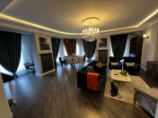 Satılır 4 otaqlı 175 m2 yeni tikili Avtovağzal m.