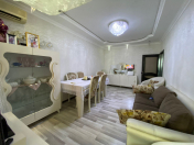 Satılır 4 otaqlı 110 m2 köhnə tikili İnşaatçılar m.
