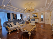 Satılır 4 otaqlı 208 m2 yeni tikili Nəriman Nərimanov m.
