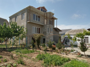 Satılır 9 otaqlı 400 m2 villa Mehdiabad