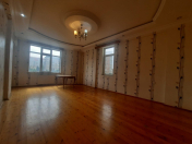 İcarəyə verilir 2 otaqlı 95 m2 yeni tikili Əhmədli m.