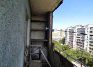 Satılır 3 otaqlı 70 m2 köhnə tikili Gənclik m.