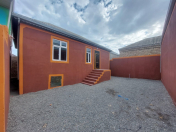 Satılır 3 otaqlı 105 m2 həyət evi Binə