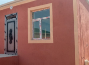 Satılır 3 otaqlı 70 m2 həyət evi Binə