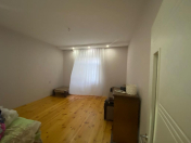 Satılır 6 otaqlı 268 m2 həyət evi Saray