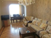 İcarəyə verilir 3 otaqlı 80 m2 köhnə tikili İçəri Şəhər m.