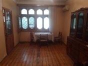 Satılır 3 otaqlı 65 m2 köhnə tikili 7 mkr