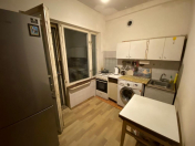 Satılır 4 otaqlı 120 m2 köhnə tikili Xalqlar Dostluğu m.