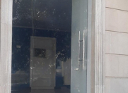 İcarəyə verilir 2 otaqlı 85 m2 obyekt 28 May m.