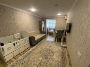 Satılır 1 otaqlı 40 m2 köhnə tikili Xalqlar Dostluğu m.