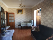 Satılır 2 otaqlı 50 m2 köhnə tikili 7 mkr