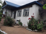 İcarəyə verilir 4 otaqlı 15 m2 həyət evi Lerik