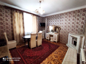 İcarəyə verilir 2 otaqlı 50 m2 köhnə tikili 28 May m.
