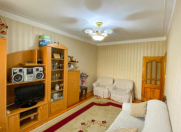 Satılır 2 otaqlı 63 m2 köhnə tikili 9 mkr