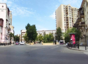 Satılır 7 otaqlı 405 m2 obyekt Axundov bağı