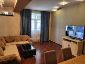 İcarəyə verilir 3 otaqlı 135 m2 yeni tikili Şah İsmayıl Xətai m.